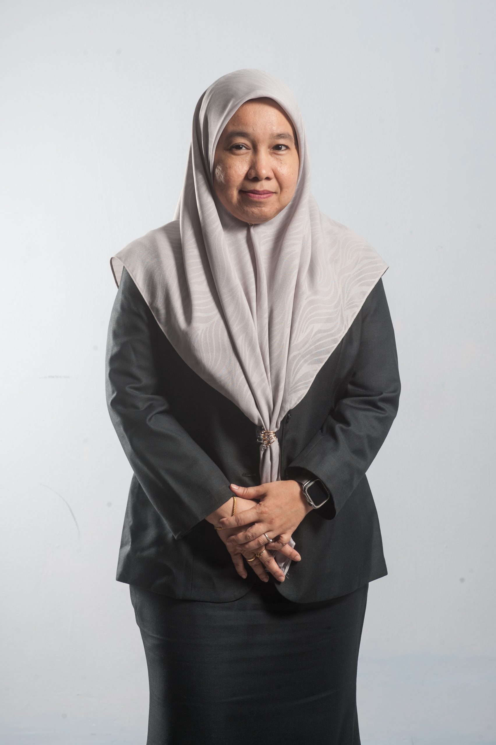 Dr Salwa Yunus